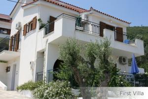 Eye Q Resort Skiathos Greece