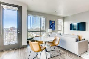 Landing Modern Apartment with Amazing Amenities (ID1962)