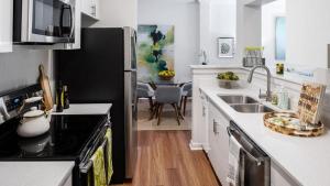 Landing Modern Apartment with Amazing Amenities (ID1201X608)