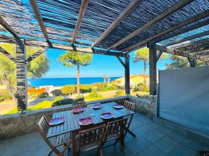 Appartements Appartement Libeccio 2 LUMIO : photos des chambres