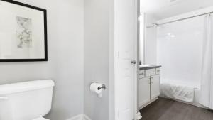 Landing Modern Apartment with Amazing Amenities (ID5465X06)
