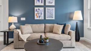 Landing Modern Apartment with Amazing Amenities (ID8773X70)