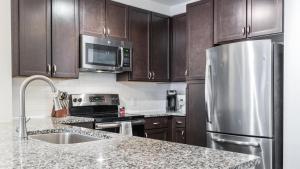 Landing Modern Apartment with Amazing Amenities (ID8773X70)