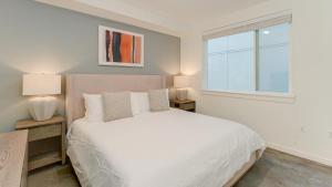 Landing Modern Apartment with Amazing Amenities (ID8493X83)