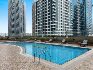 StoneTree - Cozy Studio - JLT