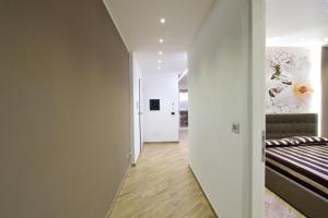 Diamond Garibaldi img12