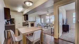 Landing Modern Apartment with Amazing Amenities (ID7692X68)