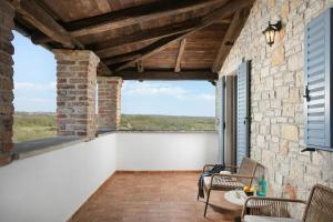 Rustic Villa Caltha with a pool