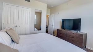 Landing Modern Apartment with Amazing Amenities (ID7692X68)