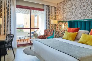  Comfort Double Room with Terrace room in Hesperia Sevilla