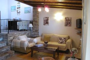 Nikatsas Apartment No 5