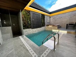 Zouk Hotel - Daganzo de Arriba