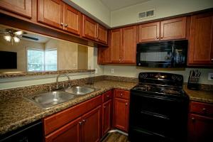 Landing Modern Apartment with Amazing Amenities (ID3351)
