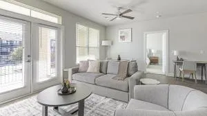 Landing - Modern Apartment with Amazing Amenities (ID1403X412) - Brookshire