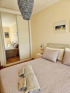 Appartement lumineux-vue mer. Refait à neuf 2023.