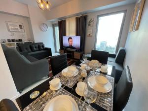 8 Adriatico - 1 Bedroom with 1 Parking Space near SLMEC, PGH and US Embassy