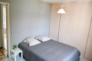 Villas Maison a 6 km de Eymet piscine chauffee. : photos des chambres