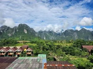 Vang Vieng Sky Mountain View Hotel - Ban Thieng