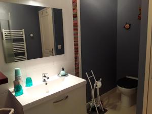 B&B / Chambres d'hotes Chez Domi Jardin du bourg : photos des chambres