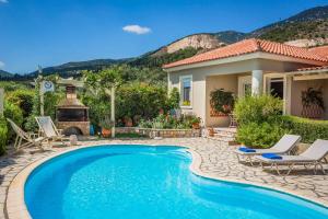 Villa Marina Garden - Ubytování bez kategorie ve městě Trapezaki