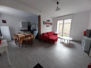 Appartements Agreable maison 5 couchages : Appartement 2 Chambres