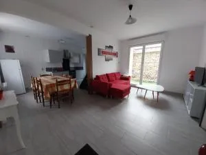 Agréable maison 5 couchages - Gouillons