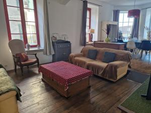 Grande maison de ville entre terre et mer