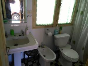 Casa completa en plena Avenida a 2 cuadras de playa y centro