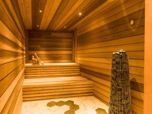 Hotels Hotel LA MOURRA : photos des chambres