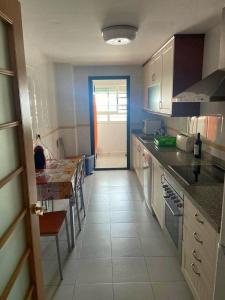 Bright Apartment in Alicante, 90 m², Shared Pool