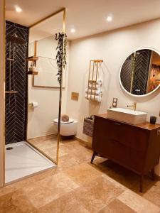 Appartements LoveRoom, La suite de l’extase : photos des chambres