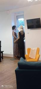 Maisons de vacances Maison de 3 chambres avec terrasse et wifi a Sourdeval : photos des chambres