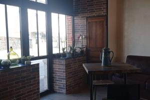 Maisons de vacances Maison de 3 chambres avec terrasse et wifi a Sourdeval : photos des chambres