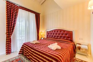 Junior Suite with Garden View