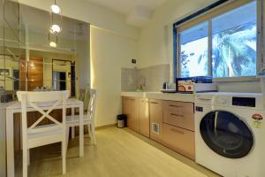 Home2 Studio Apartments