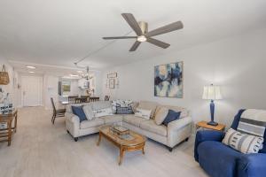 Canaveral Towers Resort-Beach, Surf, Rocket Launches