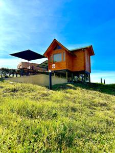 Cabaña de Pino Escapada Natural a 7 Min