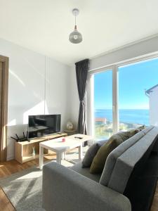 Apartamentos LAMAROSA -LAS PLAYAS