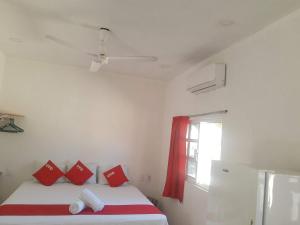 Hotel y Bungalows Bugambilias