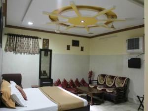 Rajeshwari Resort