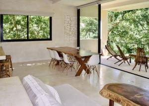 Tropical Oasis in Holistika Tulum with Pool