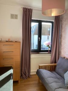 Cosy Modern Family Home Free Parking Garden