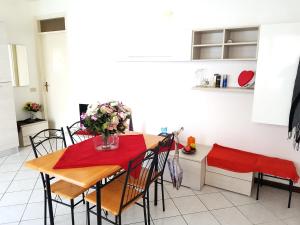 Appartamento con 2 Camere da Letto