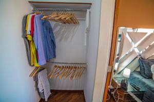 Top floor apt wBalcony in El Poblado