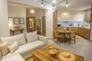 MOENIA LUXURY APARTMENT