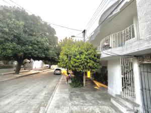 Habitación amplia independiente en Riohacha