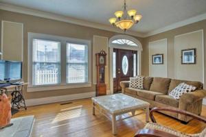 Downtown Boone ON King Street - 2 Bedroom Home