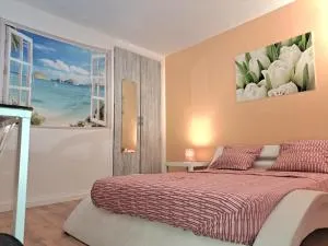 l'ESCALE à 50 m de la gare - 维里沙蒂隆