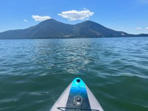 Smiling Otter Retreat! Waterfrontpoolspagames!