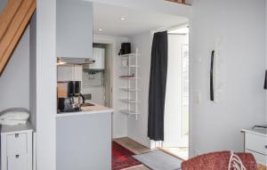 1 Bedroom Amazing Home In Sölvesborg